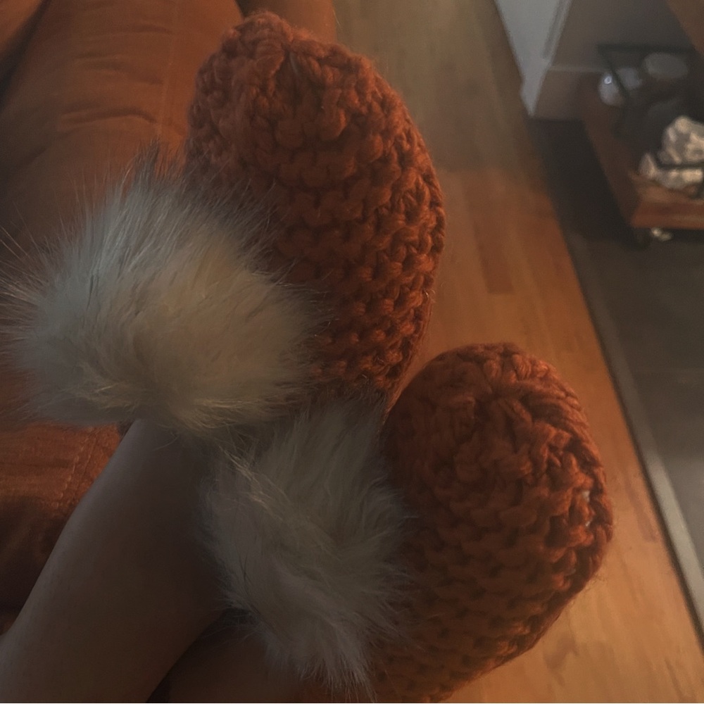 Cozy Orange Knit Slippers with Faux Fur Pom Poms